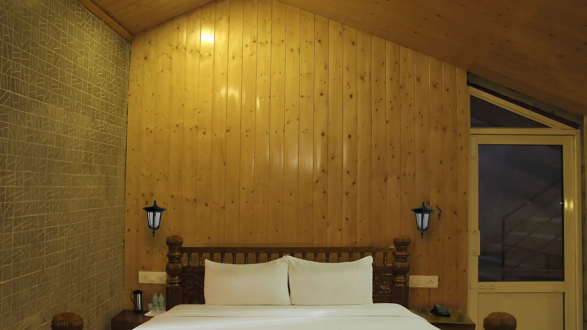 Citrus Hotel Shimla 4*,  India